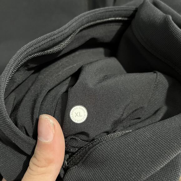 Lululemon Jacket Mens XL Black Full Zip Tech Stretch Athletic Running Training - Picture 5 of 8